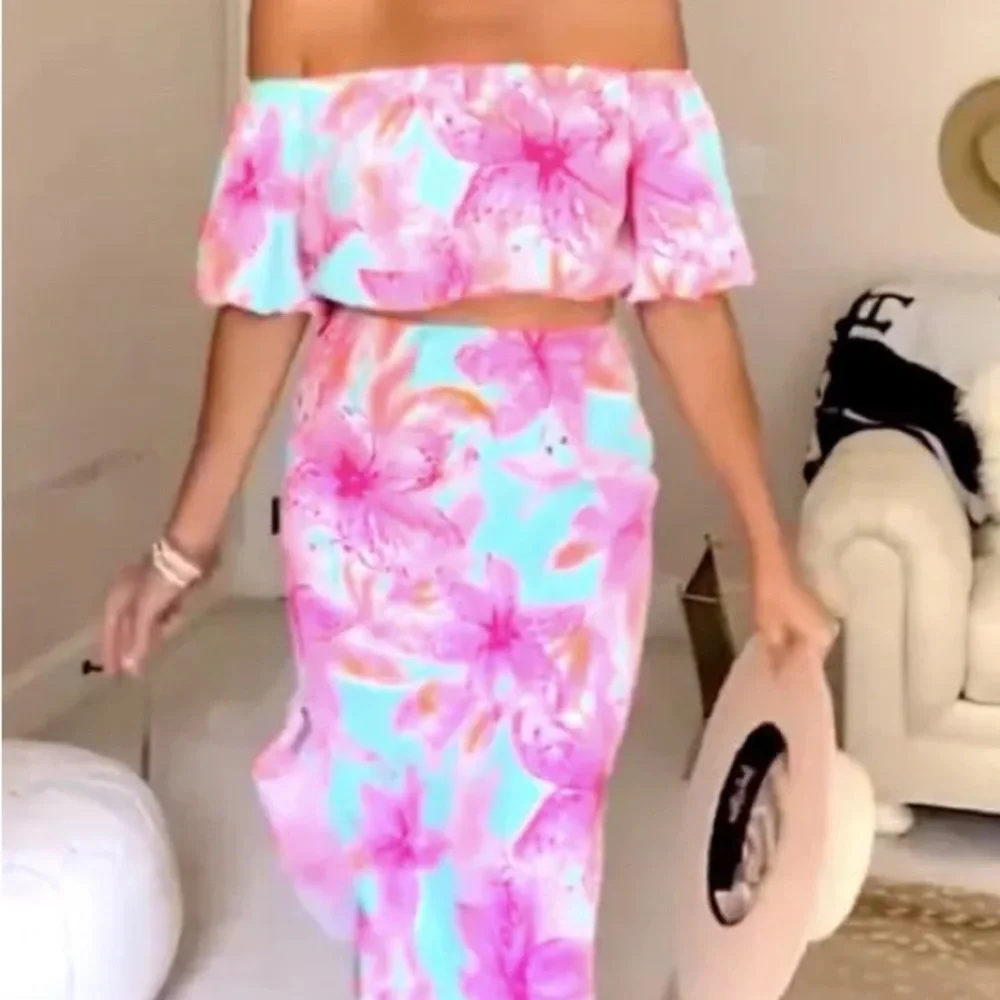 Floral Off-Shoulder Two-Piece Outfit Set Dress in Turquoise and Pink - Picture 2 of 14